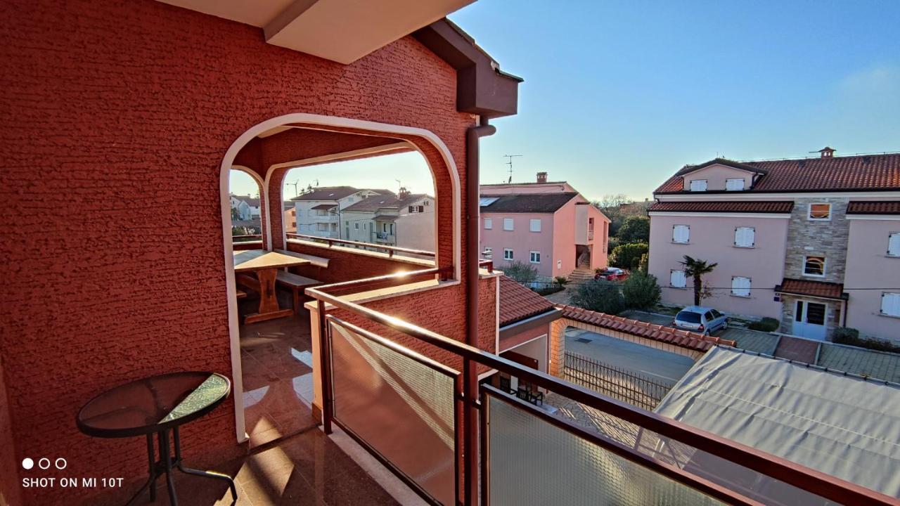 Apartments Marla Poreč Buitenkant foto