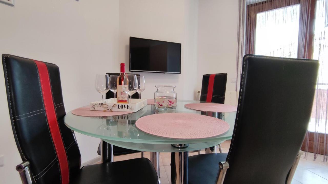 Apartments Marla Poreč Buitenkant foto